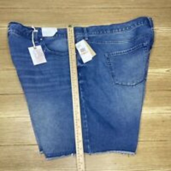 Womens Jean Shorts Jessica Simpson Relaxed Fit Denim Cut Off Bermuda Bottoms 24W - Picture 13 of 13